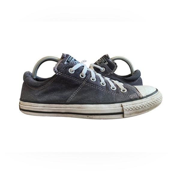 Converse All Star Low Top Lace Up Chucks Sneaker Shoes Women’s Size 10 - Picture 2 of 7